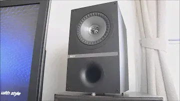 TEAC A-H01, KEF Q300, Nikon D5100,AT9902