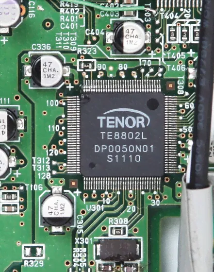 TEAC UD-H01 Silver-2