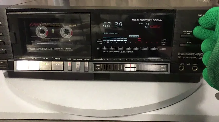 Кассетная дека Teac V 800X dbx