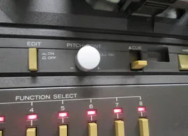 после нескольких лет * TEAC (TASCAM) 33-8 катушечный проигрыватель 8 канал пульт звукозаписи * доработка есть * необходимый тех.обслуживание товар