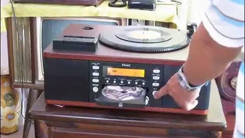 TEAC LP-R500