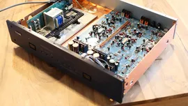 TEAC D-T1 DAC DA-Wandler 2xTDA1547 2x SAA7350
