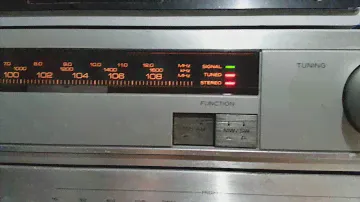 Teac T-515 stereo tuner