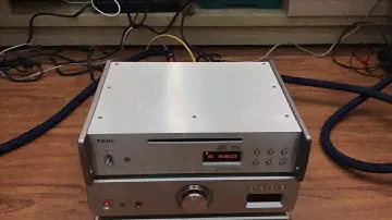 Đầu đĩa TEAC PD-501HR DSD/PCM/CD | Dream High Audio