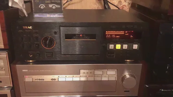 Teac V 8030 S unboxing and testing new deck