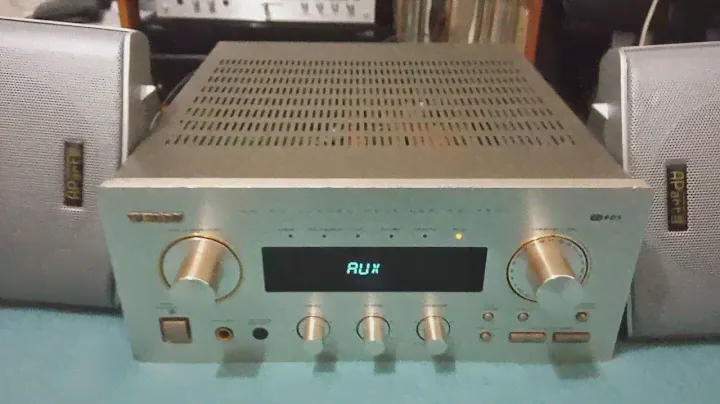 TEAC AG-H500 Amplifier+Apart SDi 25 SLV Speakers