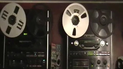 Teac X-2000R and X-1000R Reel to reel tape deck recorders searching for "0.00.00"