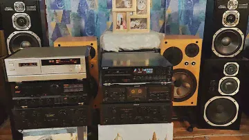 Топчик Teac V-9000 vs Sansui AU-A777DG