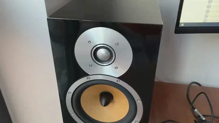Bowers & Wilkins CM5 + Teac A-H01. Pink Floyd - Time (c)