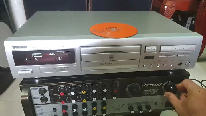 TEAC CD-RW890