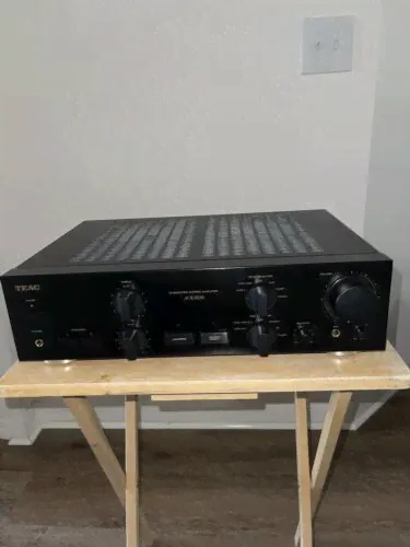 Teac A-X1030 Integrated Stereo Amplifier . (Sleeper)