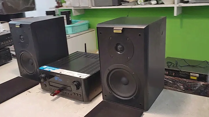 Teac CR-H700 giá 4tr5