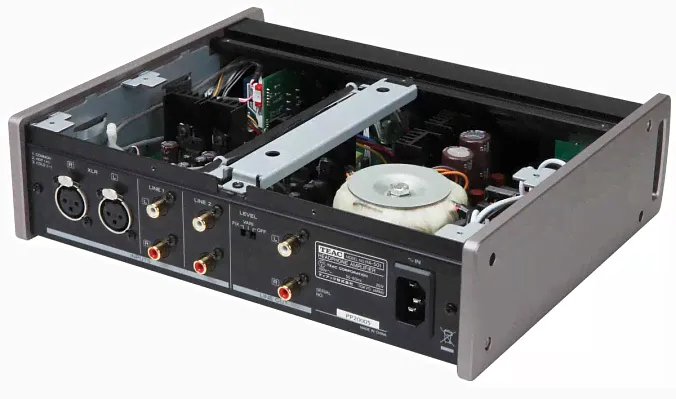 TEAC HA-501 Silver