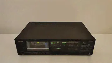 Teac R-888X  bi directional symmetrical transport for identical performance