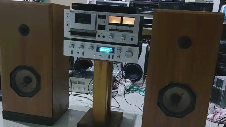 TEAC A 303 Stereo Casette Deck