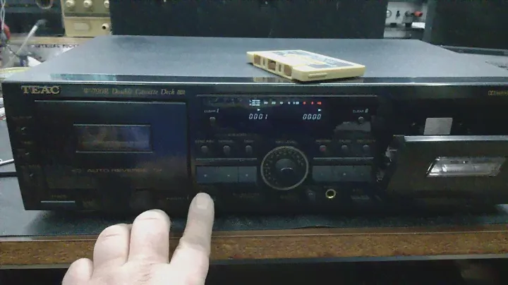 Teac W 790 R playing