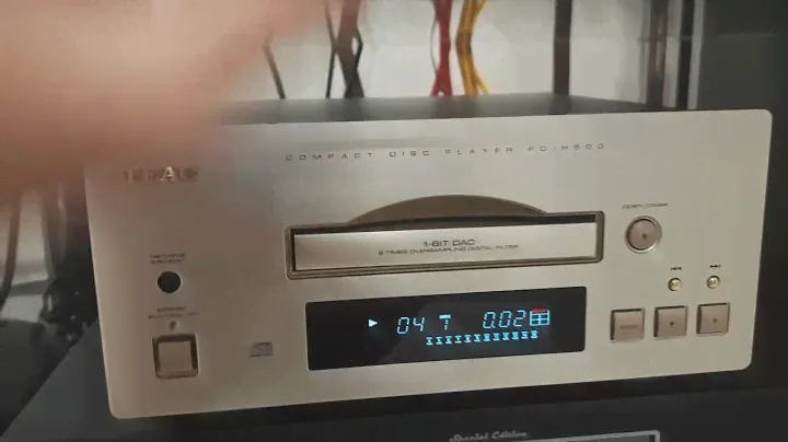 CD проигрыватель Teac PD-H500