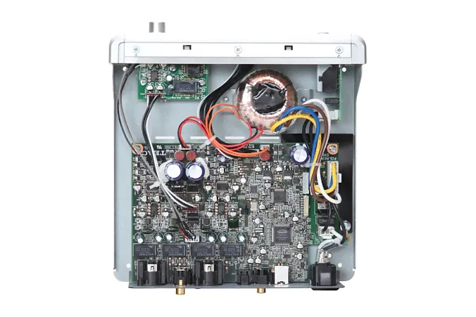 TEAC UD-H01 Silver-3