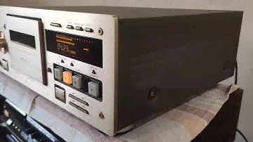 Teac v6030S