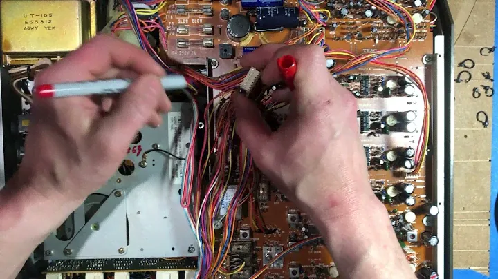 Teac Tascam Series Model 144 Portastudio Tear Down 01