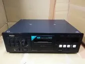 TEAC V-6030S кассетная дека TEAC не проверено на работоспособность товар в состоянии "как есть" нерабочий J-6878