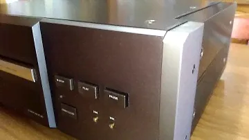 TEAC P30 ESOTERIC VRDS CD P-30 ESOTERIC _ TOP TRANSPORT CD PLAYER VRDS STABLE PLATTER 24bit.