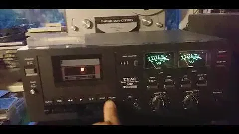 Teac F-200, темный