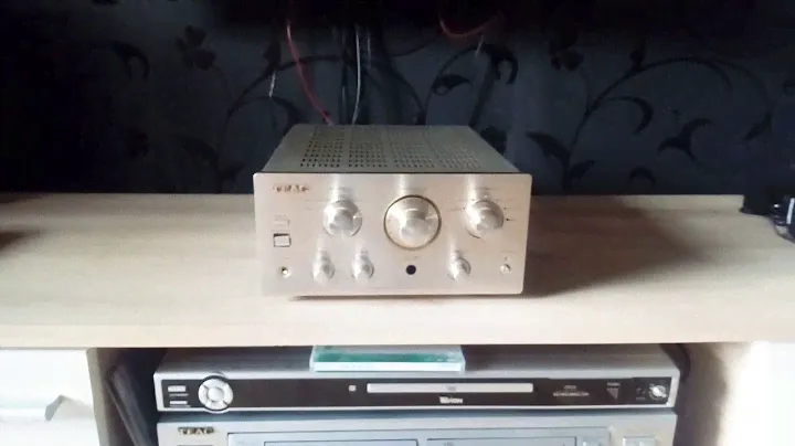 Teac A-H300 & Mission 753