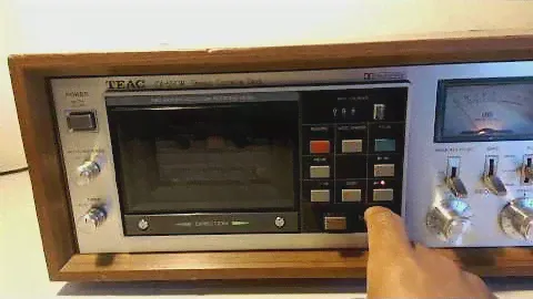 Vintage TEAC CX-650R Stereo Cassette Tape Deck Demo