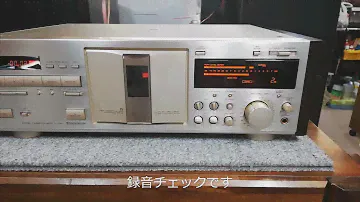 ＴＥＡＣ　カセットデッキ　Ｖ－７０１０