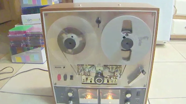 Vintage TEAC A-2050 stereo tape Deck Reel to Reel   Japan